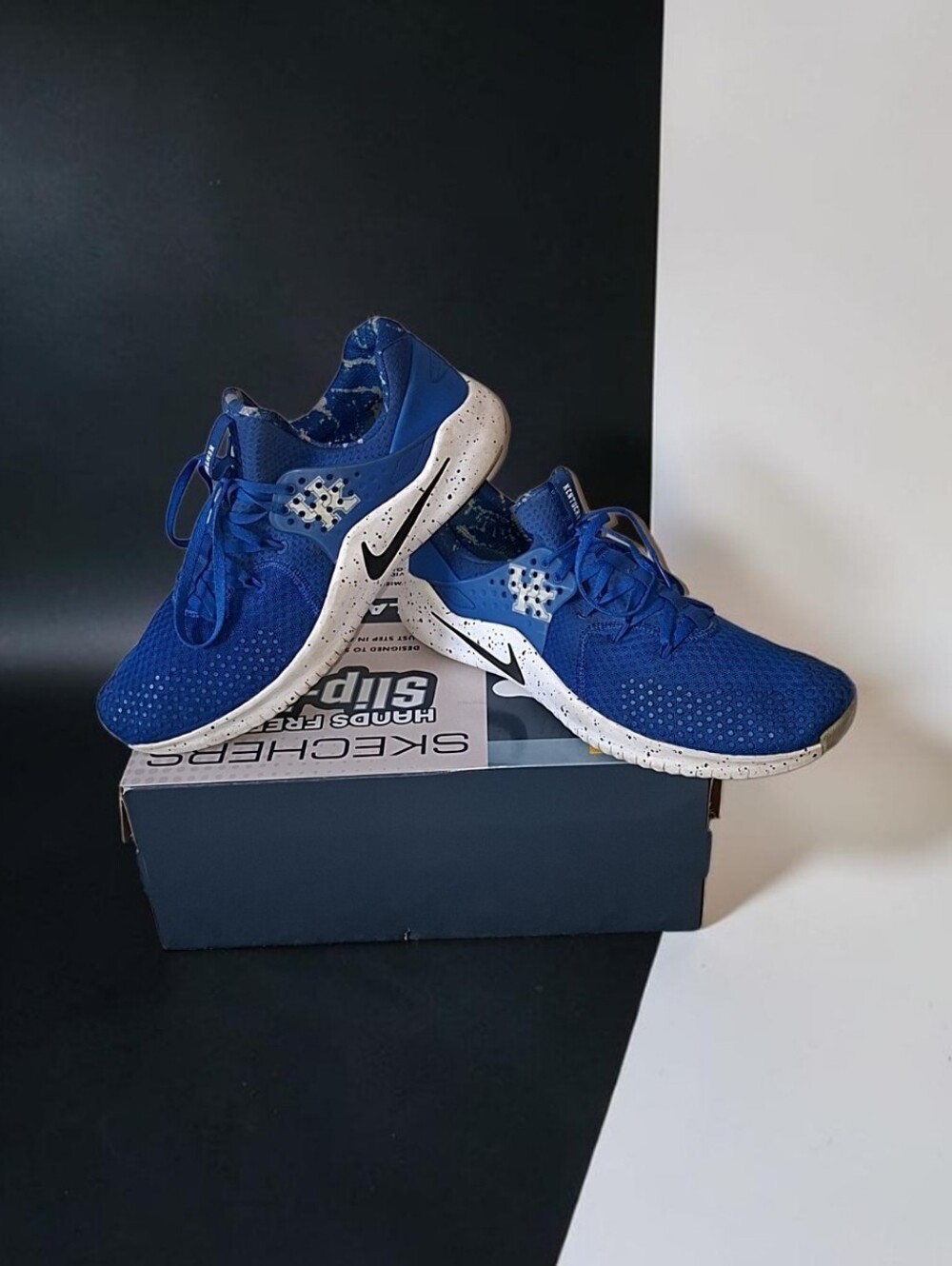 University of Kentucky Nike Free TR 8 training sneakers Size 12